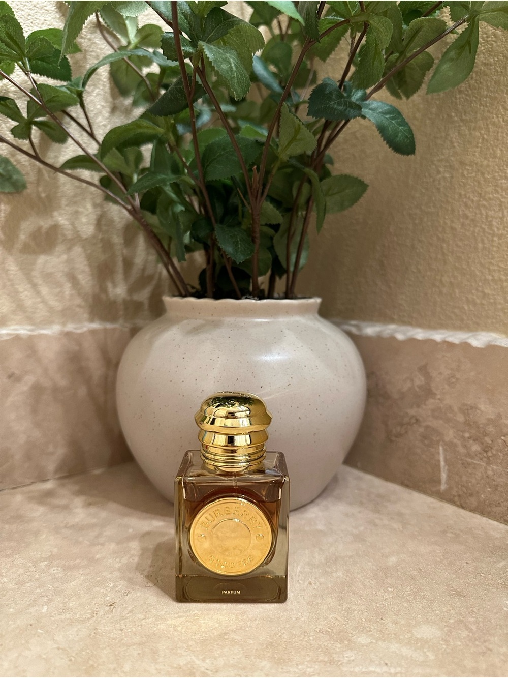 Burberry Gold and Amber Parfum Bottle
